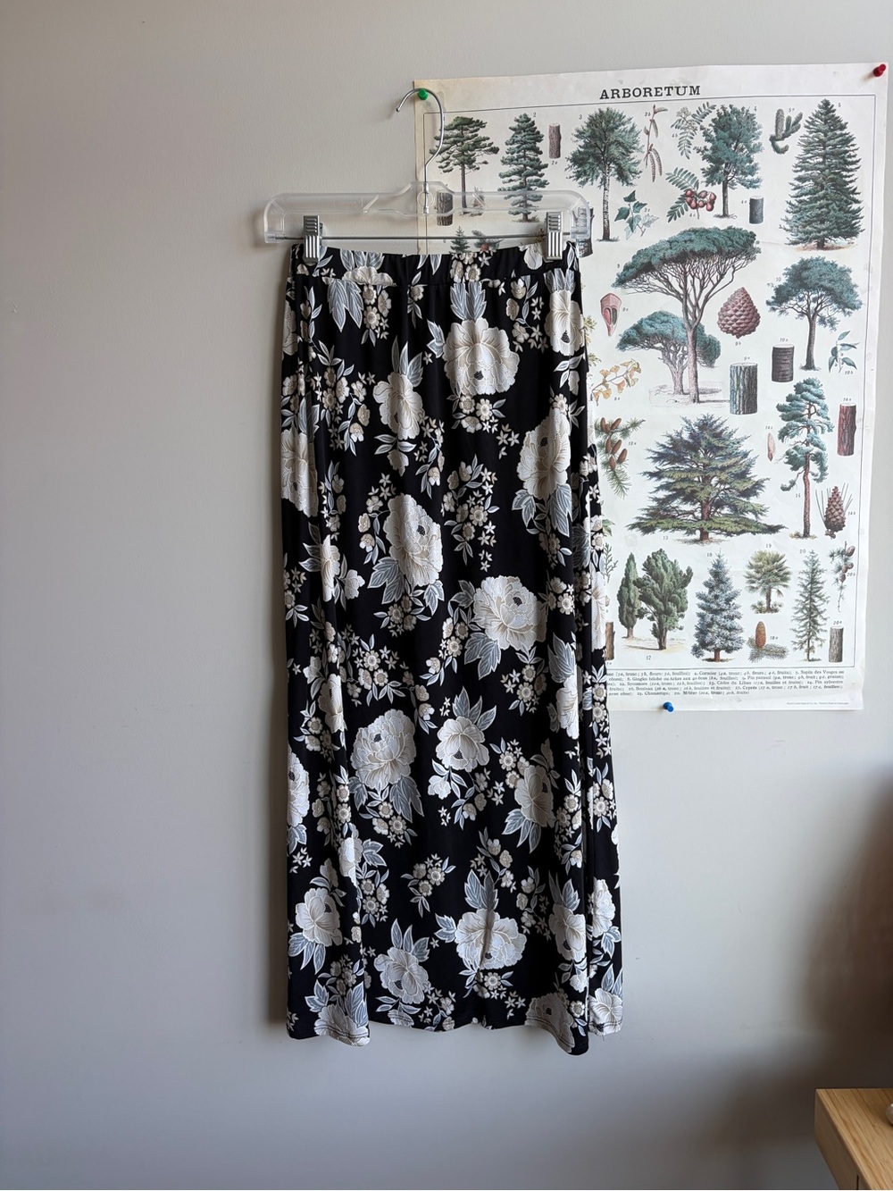 Emi & Joe Maxi Floral Skirt Small